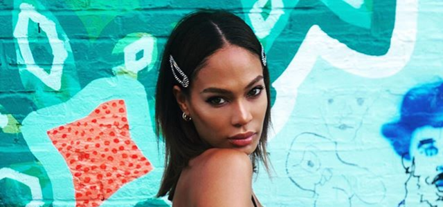 צילום מסך מאינסטגרם joansmalls@ העשירייה הפותחת: הסופר מודל ג'ואן סמולס פותחת שנה. צילום מסך מאינסטגרם joansmalls@