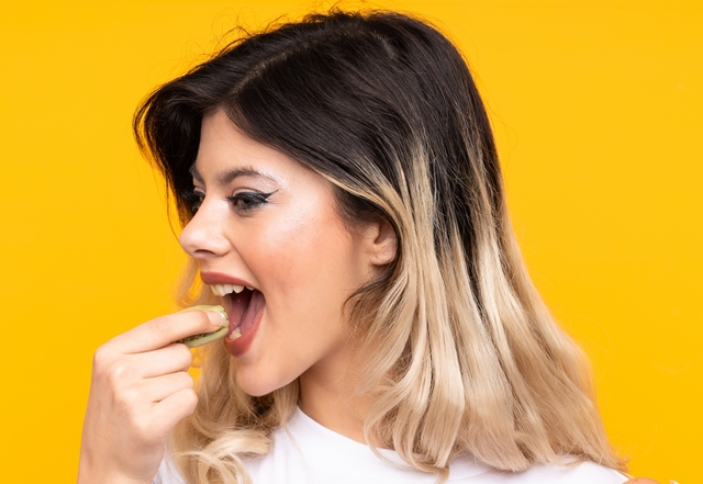 Food Feed: העוגיות שהתחפשו לפורים והגלידות החדשות adobestock