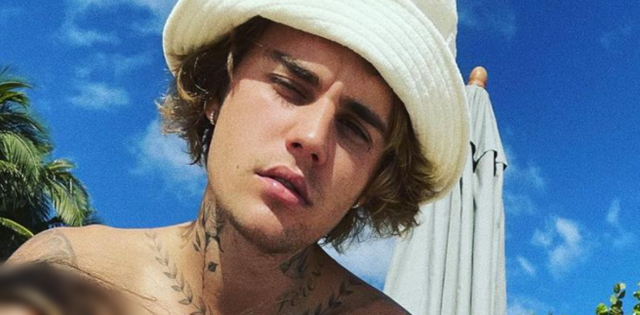 justinbieber@ מתוך אינסטגרם Hold On: הלהיט החדש של ג'סטין ביבר כאן. justinbieber@ מתוך אינסטגרם