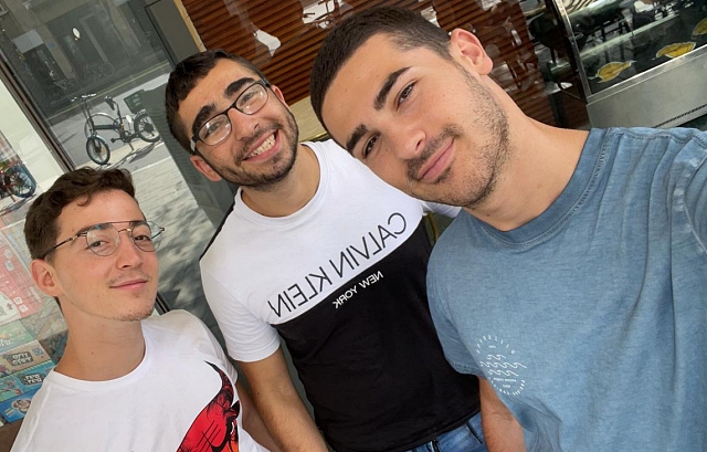 "לקחנו סיכון": שלישיית הנובים בראיון ווטסאפ צילום פרטי