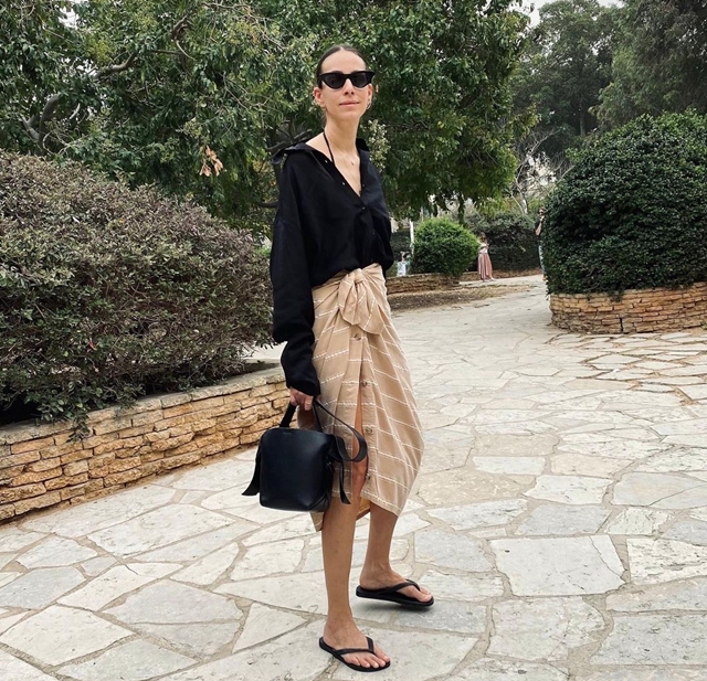 טוטאל פאשניסטה: סטייליסטית, דוגמנית ומעצבנת אופנה  צילום מסך מאינסטגרם