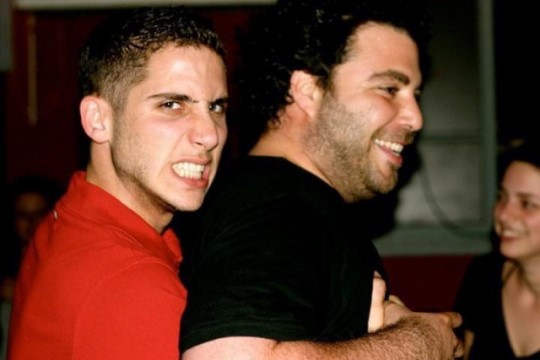 לזכרו של יוצר "בני אור": יוני חרל"פ מוציא שיר חדש ומפתיע אלבום פרטי