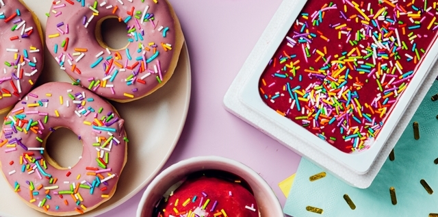 my social Food feed: משלוח מנות מפנק ופיצה מיוחדת ליום האישה. my social
