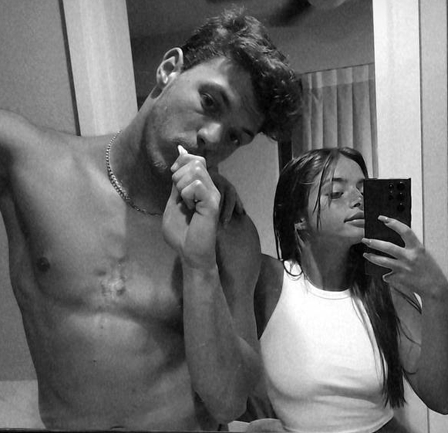 The Story: הטרנד המפתיע שכבש את הסלבס @noakirel_ מתוך אינסטגרם