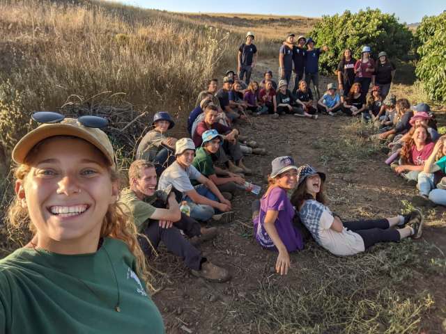 ליבינג דה דרים ומשמעות: מחנה קיץ חקלאי לבני נוער באדיבות "השומר החדש"