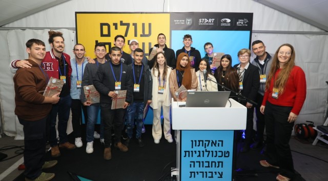 דור העתיד: "רצון להפוך את העולם לטוב יותר ויעיל לבני אדם" אלעד גרובנר